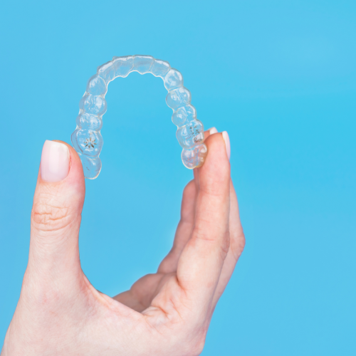 L'ère des aligneurs invisibles : Un sourire transformé en toute discrétion